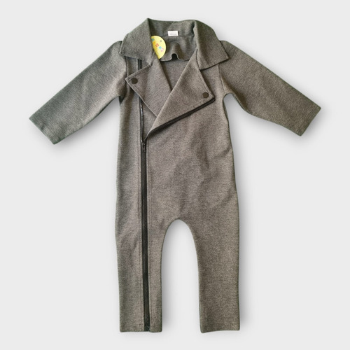 Macacão Bebê Cinza Escuro (18 a 24 meses)