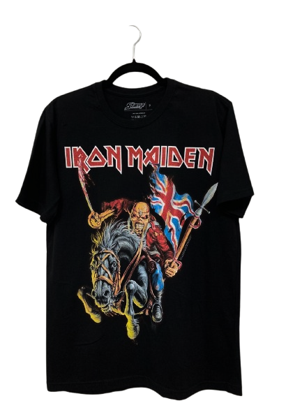 Camiseta Iron Maiden - The Trooper bandeira da Inglaterra – sem fundo, só cavalo
