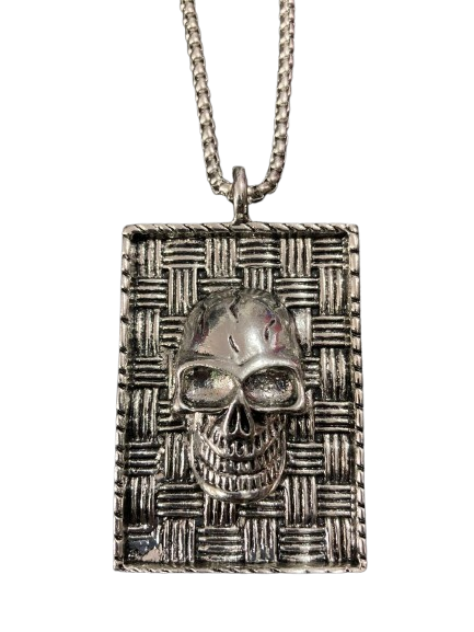 Colar Caveira quadrada - Aço inoxidável