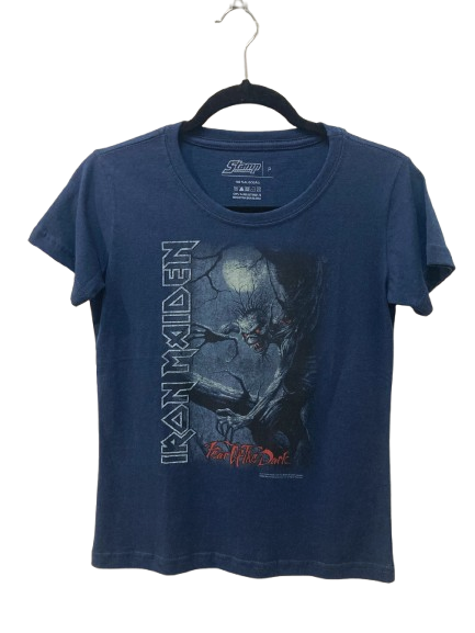Camiseta Feminina Iron Maiden – Fear of the Dark