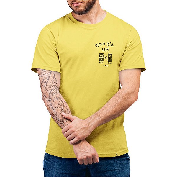 Todo Dia um 7 a 1 - Camiseta Basicona Unissex