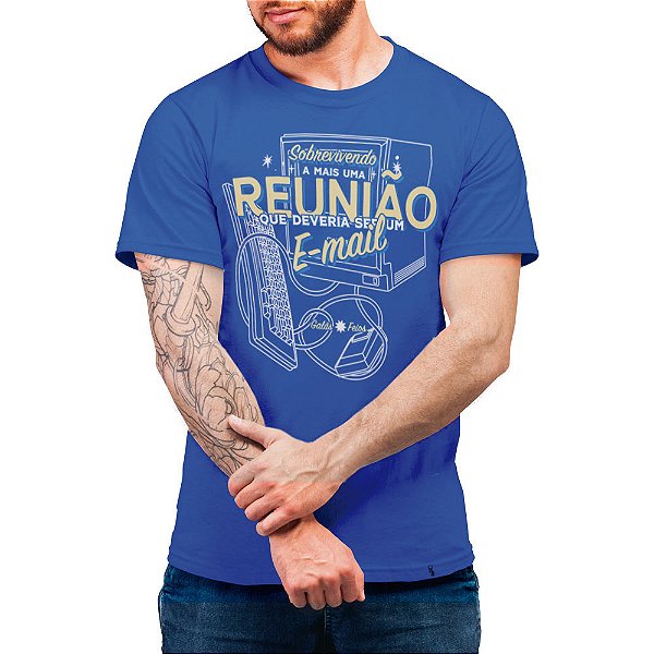 Sobrevivendo a Mais uma Reunião - Camiseta Basicona Unissex