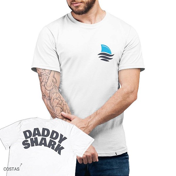 Daddy Shark - FRENTE e COSTAS - Camiseta Basicona Unissex