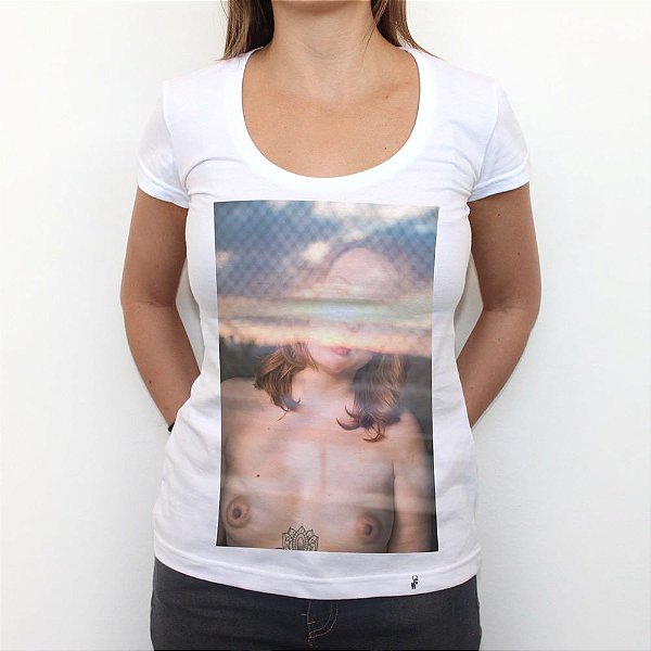 Lovely Sky - Camiseta Clássica Feminina