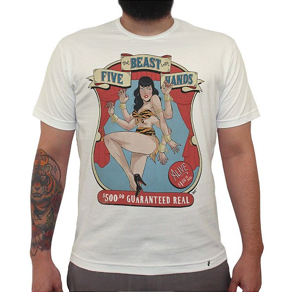 The Beast with Five Hands - Camiseta Clássica Masculina