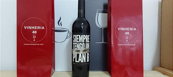 Vinho Tinto Argentino Siempre Tengo Un Plan B Black Malbec - Petit Verdot 750ml