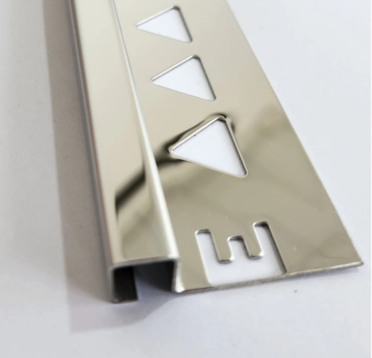 Perfil Inox 304 Modelo P Escadas e Soleira Quadrado - Inox Brilho e Escovado - Barra de 1 metros