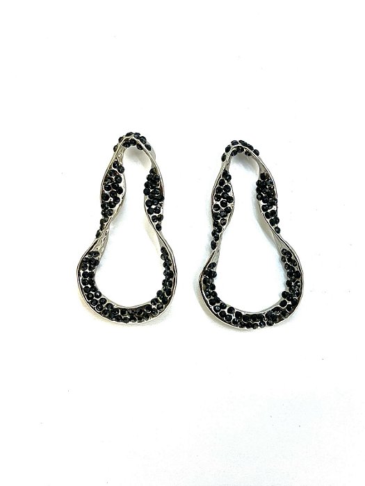 Brinco grande niquel com strass jet