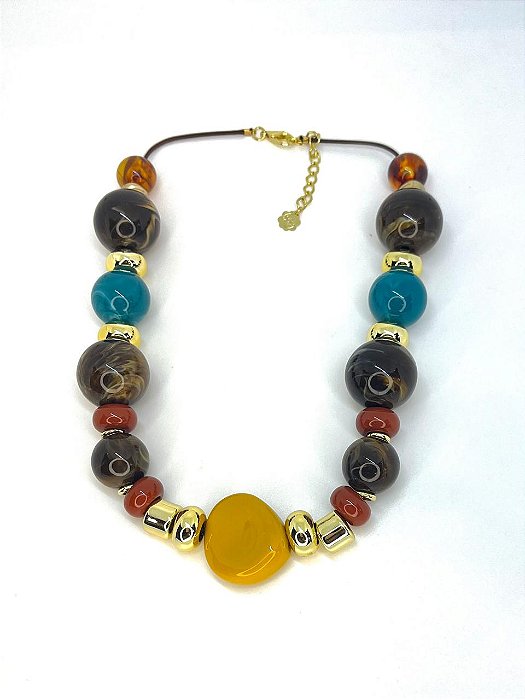 Colar 1v. de resinas marrom, azul e mostarda