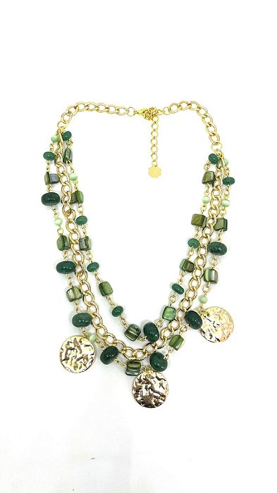 Colar 3v. de corr. dourada com pedra quartzo verde, madreperola e olho de gato