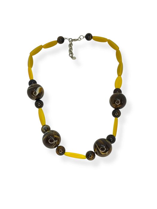 Colar 1v. de resinas e muranos mostarda e marrom