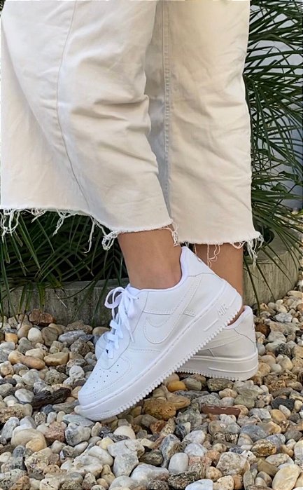 Tênis Branco Básico AF1