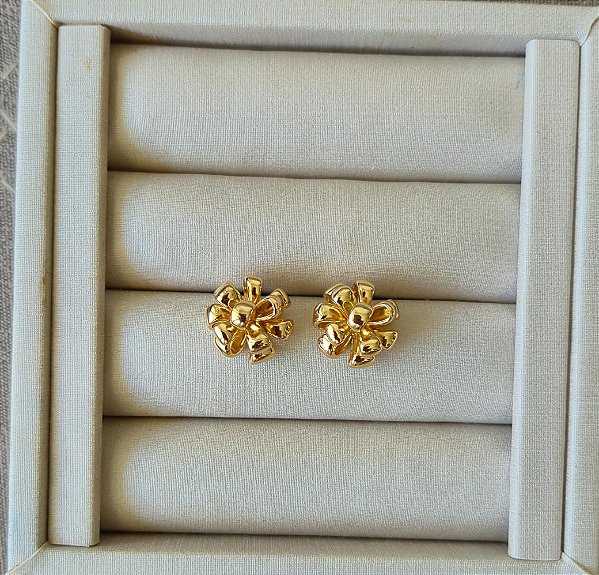 Brinco Flower Camadas