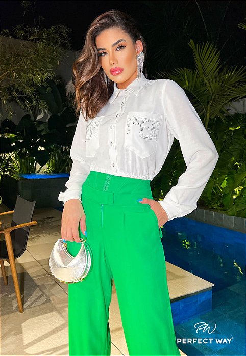 Camisa Cropped Branco c/ Detalhes Perfect Way
