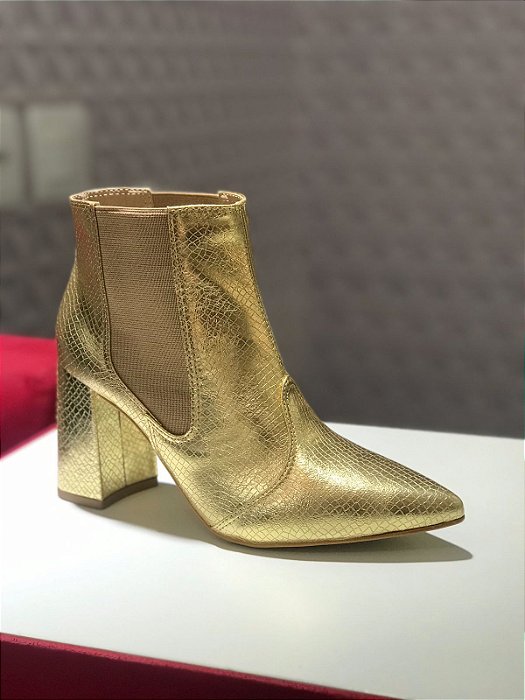 Bota Ankle Boot Dourada Suzani Bissoli
