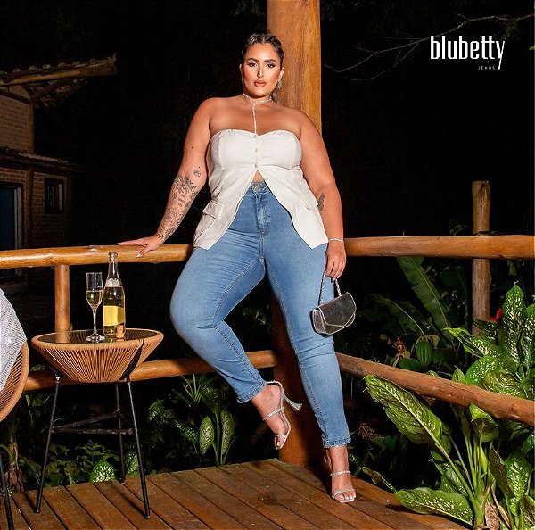 Blubetty - Calça Cigarrete Clara