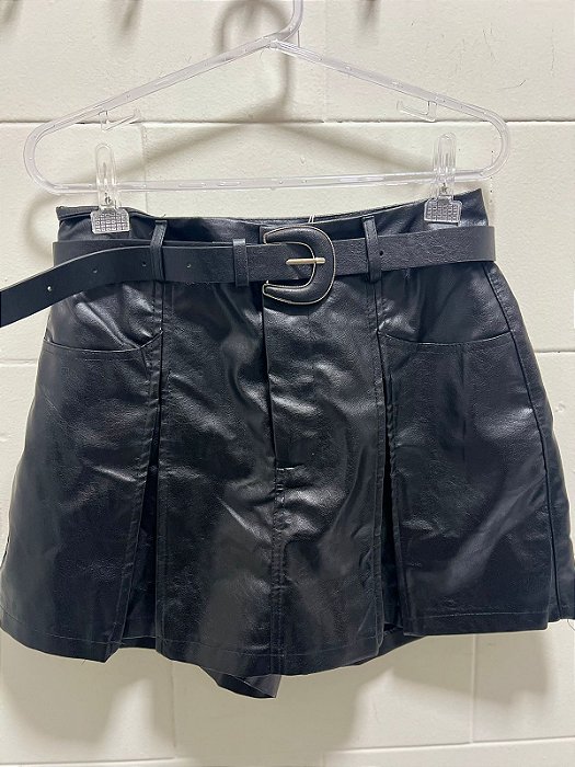 Roma - Short Saia Courino com Cinto