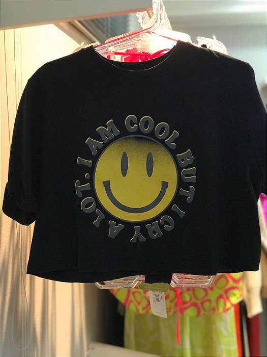 CoolHit - Cropped Smile