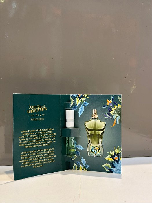 Perfume Masculino - Flaconete Jean Paul Le Beau 1,5ML