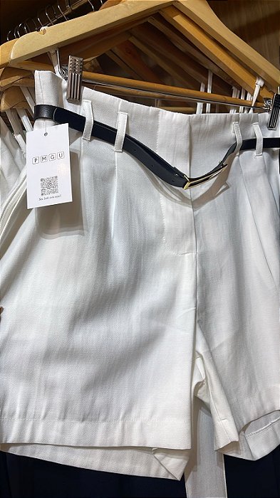 Anne Fashion - Short Off White Alfaiataria