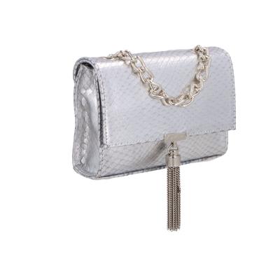 Luiza Barcelos - Bolsas Cobra Metal Prata