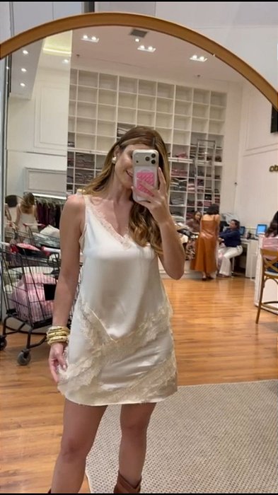 Flor Linda - Saia Curta Collins