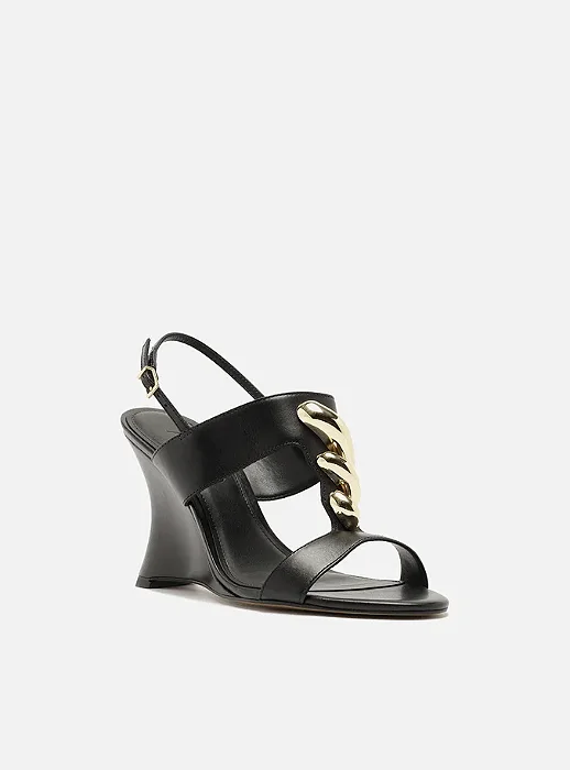 Arezzo - Sandália Preta Couro Anabela Corrente Dourada