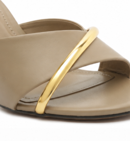 Arezzo - Sandália Lumière Gold