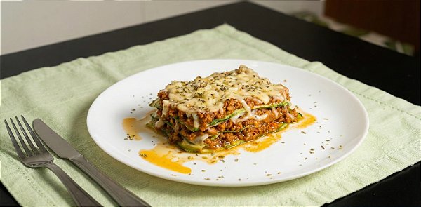 Lasanha de Abobrinha à Bolonhesa (carne moída)