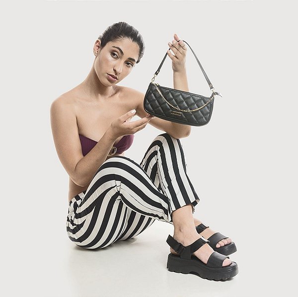 Bolsa Maria Milão Baguete Matelassê Preta
