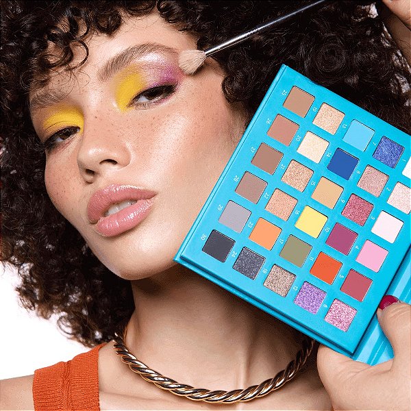 NOVA - PALETA DE SOMBRAS - 30 CORES - ALTA PIGMENTAÇÃO - CATHARINE HILL