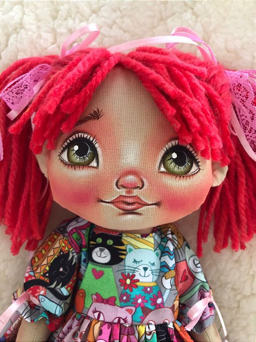 BONECA SUZI