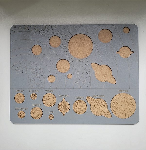 Jogo de Encaixe Sistema Solar MDF Colorido