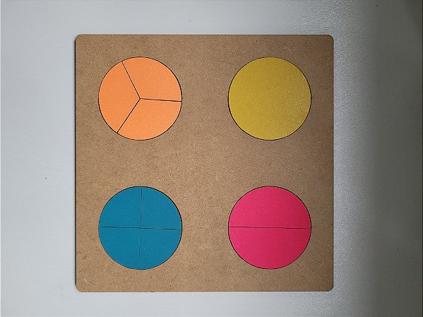 Jogo de Encaixe Frações Redondas MDF Colorido