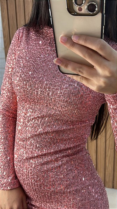 VESTIDO THUANY PAETE ROSA
