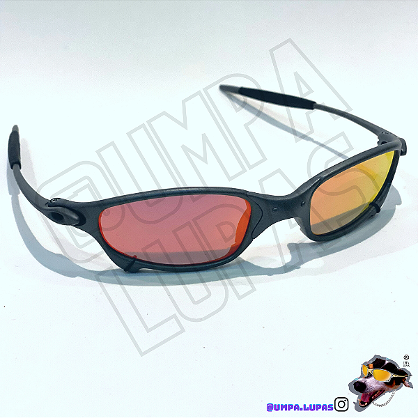 Preços baixos em Oakley Juliet x Metal Ruby