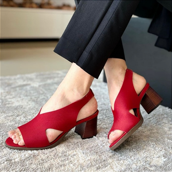 Sandália Confortaria Ref. 575.000 Neoprene Cor: Vermelho