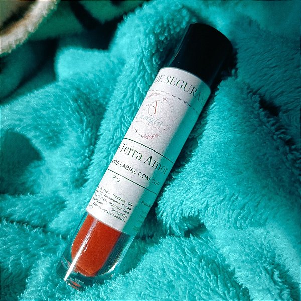 Lip Gloss Terra Amor