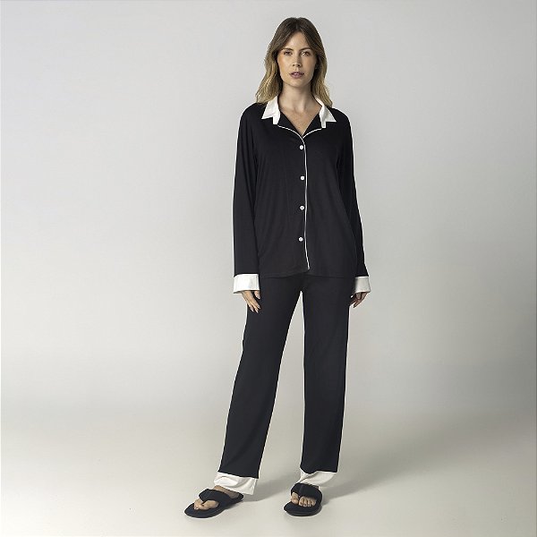 Pijama Feminino Longo Aberto Preto com Off White
