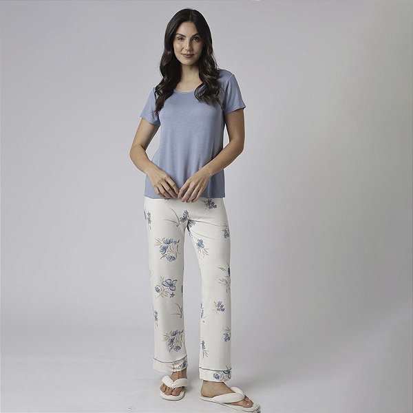 Pijama Feminino de Manga Curta Azul e Jardim Blue