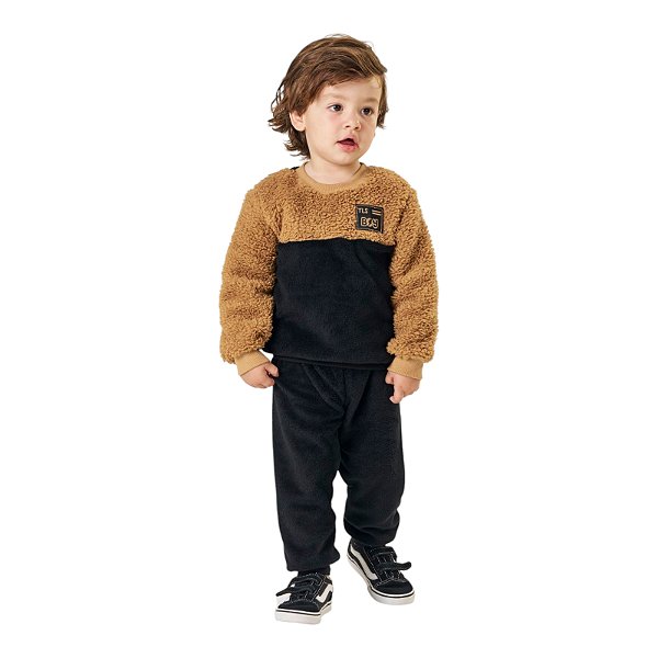 Conjunto masculino em pelinhos com detalhe e manga em pelo alpaca