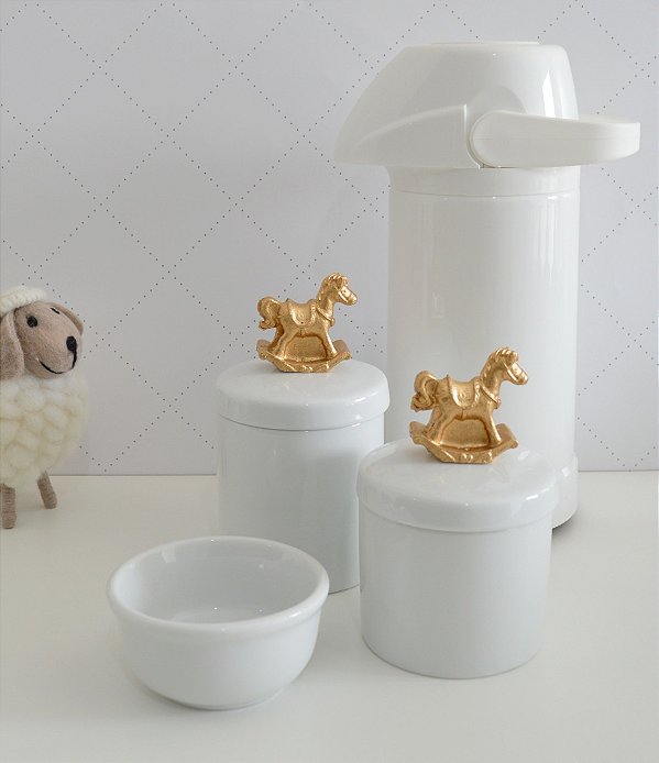 Kit Higiene Porcelana Bebê Maternidade Bancada Temas Dourado Decoração + Garrafa Térmica 500ml
