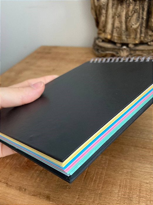 Bloco espiral com folhas coloridas - Tamanho A6