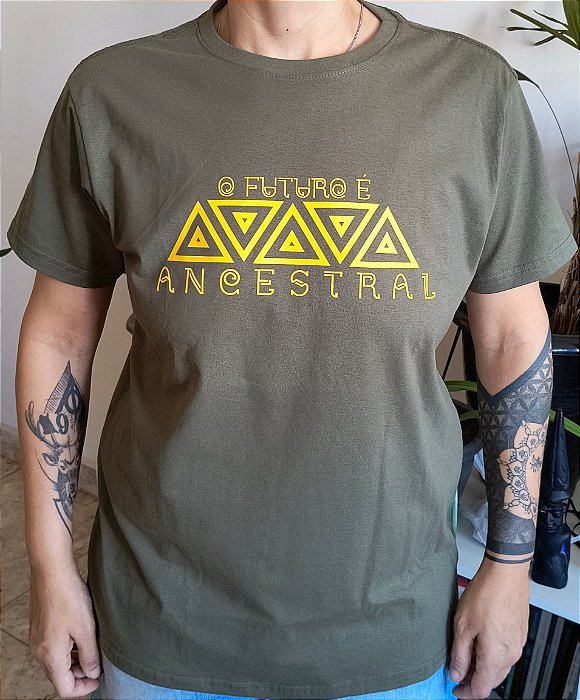 Camisa O Futuro é Ancestral