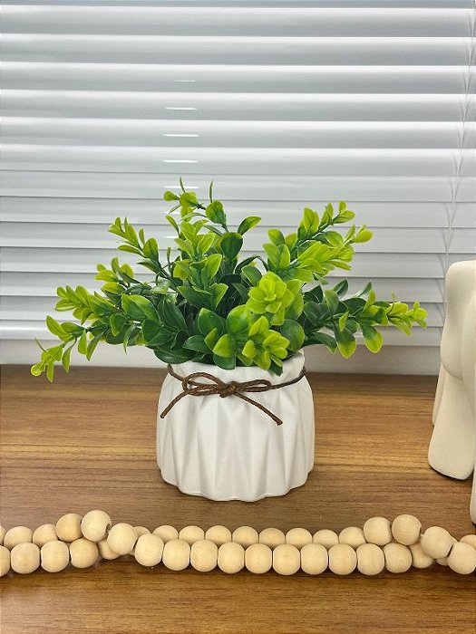 Arranjo Eucalipto Artificial Vaso Cerâmica Branco Laço