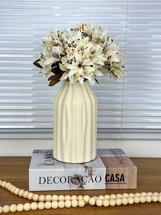Arranjo Magnólia Artificial Branca Vaso Cerâmica Bege