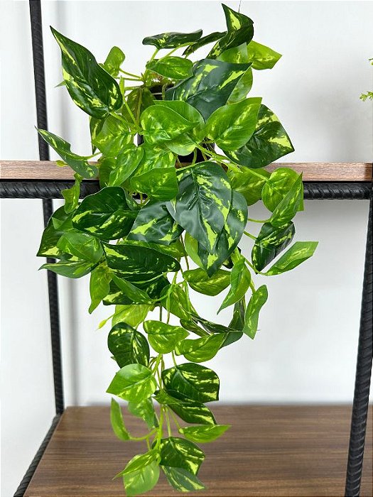 Planta Pendente Artificial Jiboia 50cm Vaso Cerâmica Preto