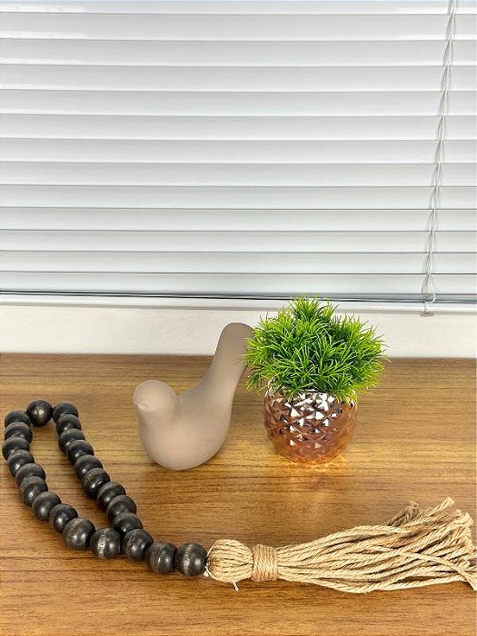 Kit Decorativo Vaso com Verdinhos + Colar + Pássaro Cerâmica