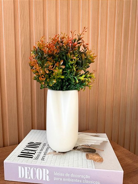 Vaso Orgânico Branco Com Verdinhos Outonados