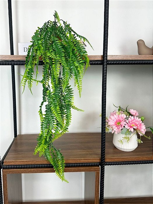 Samambaia Artificial 68cm Vaso Dourado Ceramica